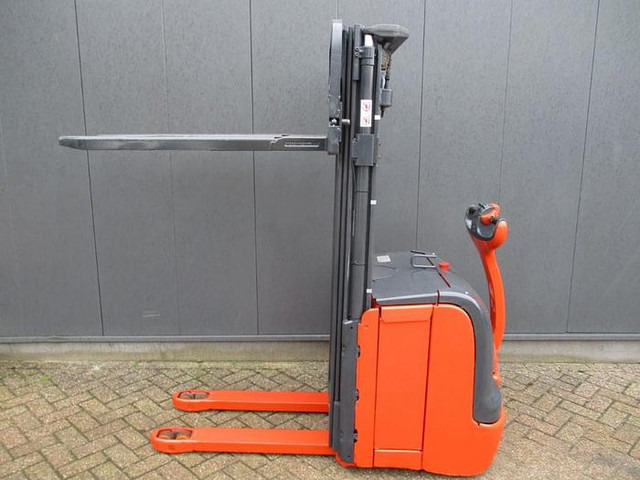 Stacker Linde L16: foto 8