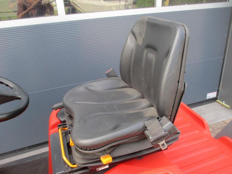 Linde P 60 - Trator elétrics: foto 5 Linde P 60 - Trator elétrics: foto 5