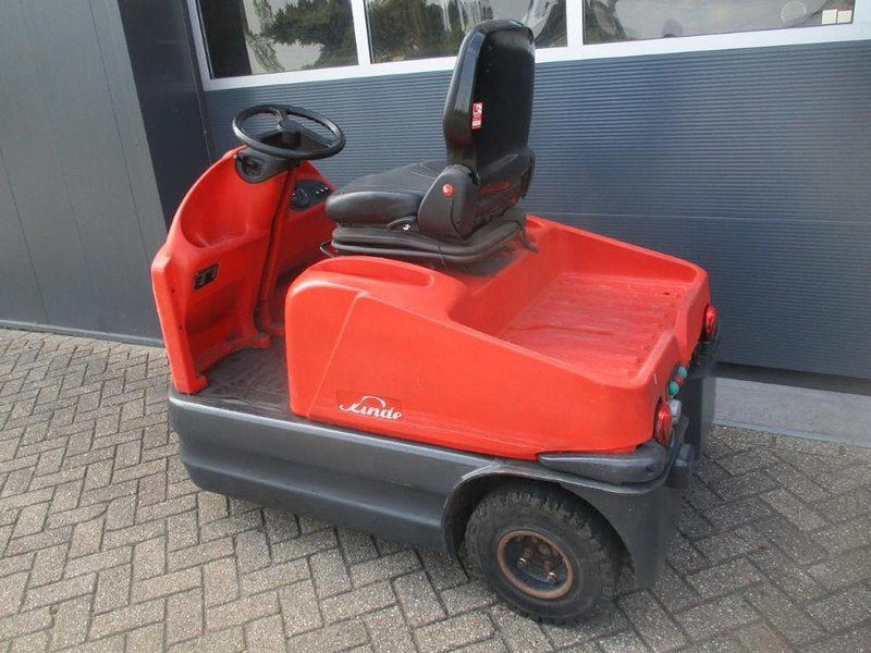 Linde P 60 - Trator elétrics: foto 3 Linde P 60 - Trator elétrics: foto 3