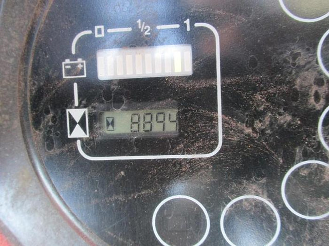 Linde P60 - Trator elétrics: foto 2 Linde P60 - Trator elétrics: foto 2