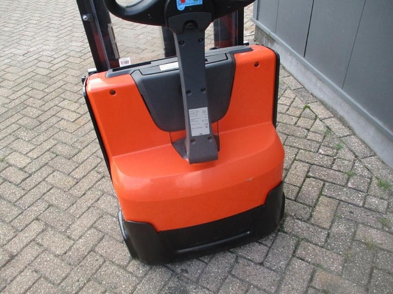 Toyota SWE 100 - Stacker: foto 4 Toyota SWE 100 - Stacker: foto 4