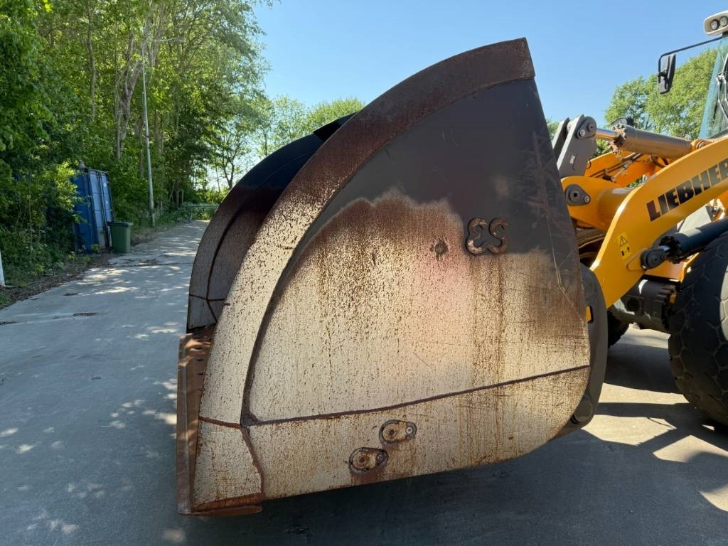 Eurosteel Hoogkiepbak - Balde para Máquina de construção: foto 3 Eurosteel Hoogkiepbak - Balde para Máquina de construção: foto 3