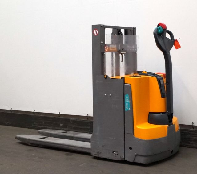 Jungheinrich EJD118 - Stacker: foto 2 Jungheinrich EJD118 - Stacker: foto 2