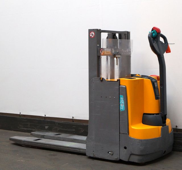 Jungheinrich EJD118 - Stacker: foto 2 Jungheinrich EJD118 - Stacker: foto 2