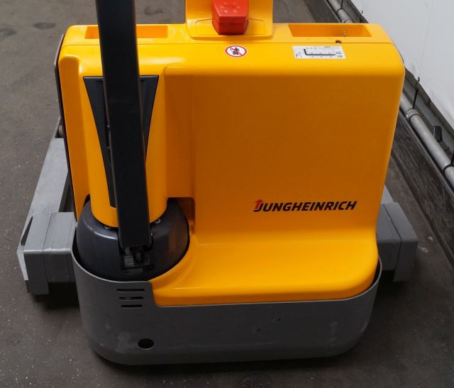 Jungheinrich EMC B10 - Stacker: foto 3 Jungheinrich EMC B10 - Stacker: foto 3