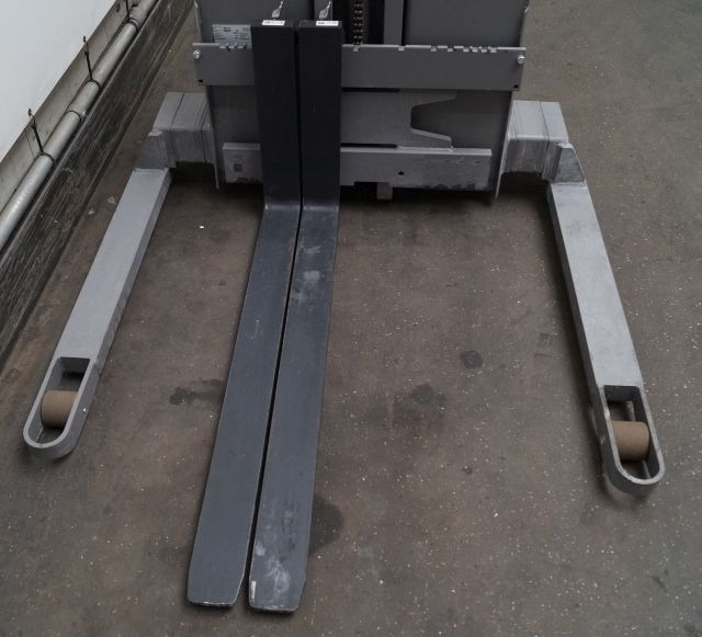 Jungheinrich EMC B10 - Stacker: foto 5 Jungheinrich EMC B10 - Stacker: foto 5