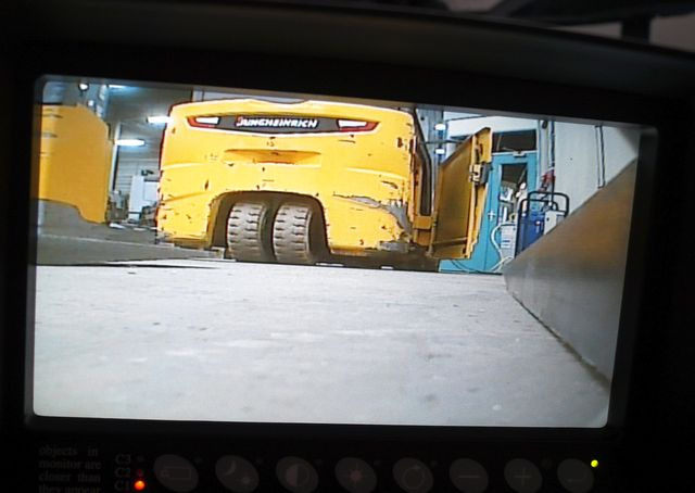 Jungheinrich ETV216 - Empilhador retráctil: foto 4 Jungheinrich ETV216 - Empilhador retráctil: foto 4