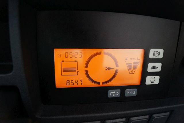 Jungheinrich ETV216 - Empilhador retráctil: foto 4 Jungheinrich ETV216 - Empilhador retráctil: foto 4