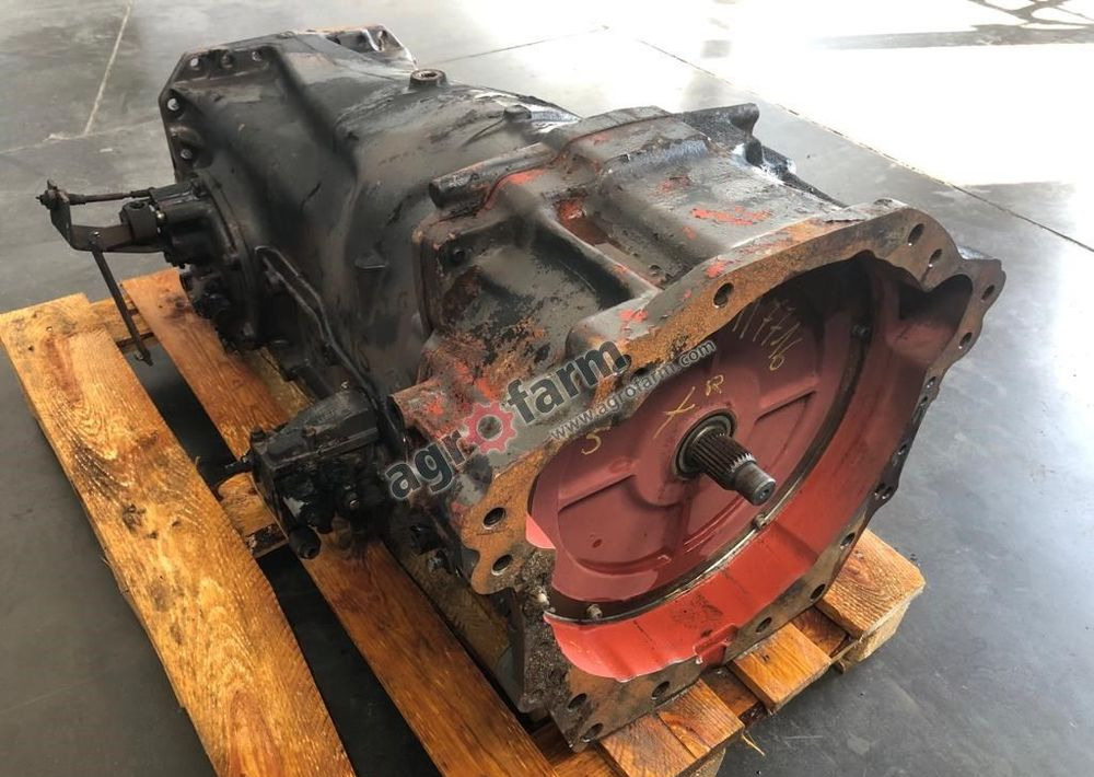 Skrzynia biegów Claas Ares 816 RZ 6005028906 - Caixa de velocidade: foto 3 Skrzynia biegów Claas Ares 816 RZ 6005028906 - Caixa de velocidade: foto 3