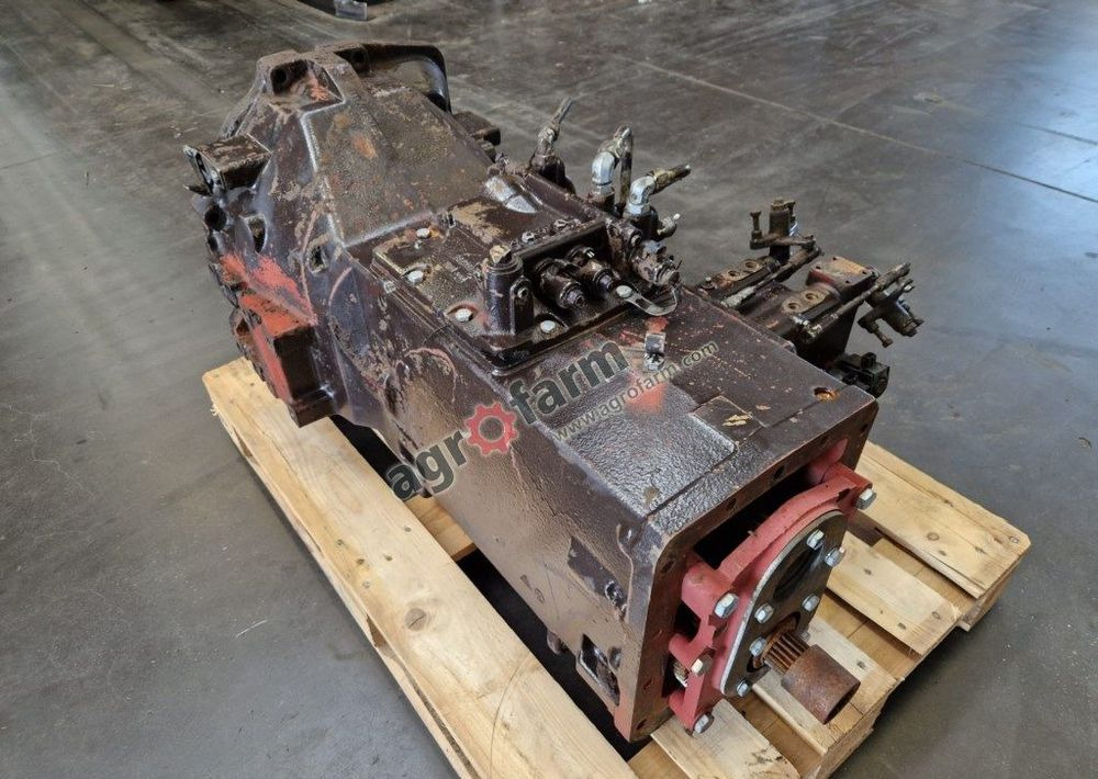 Skrzynia biegów New Holland M100 - Caixa de velocidade: foto 3 Skrzynia biegów New Holland M100 - Caixa de velocidade: foto 3