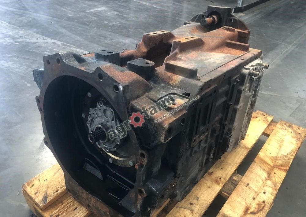 Skrzynia biegów New Holland T6.180 51459874 - Caixa de velocidade: foto 1 Skrzynia biegów New Holland T6.180 51459874 - Caixa de velocidade: foto 1