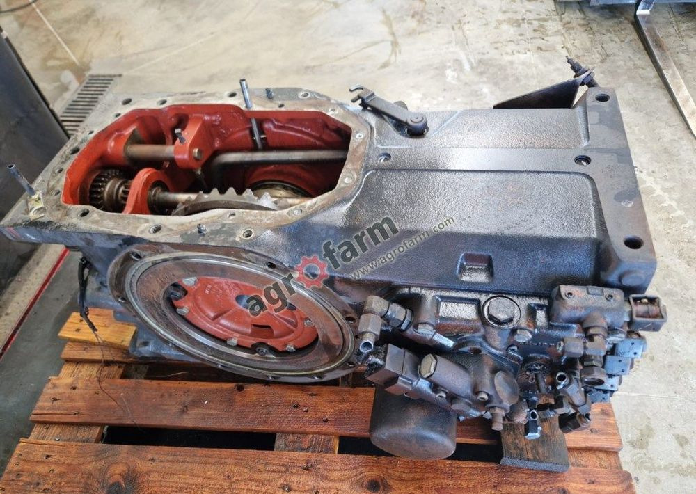 Tylny most Claas Ares 630 - Caixa de velocidade: foto 4 Tylny most Claas Ares 630 - Caixa de velocidade: foto 4