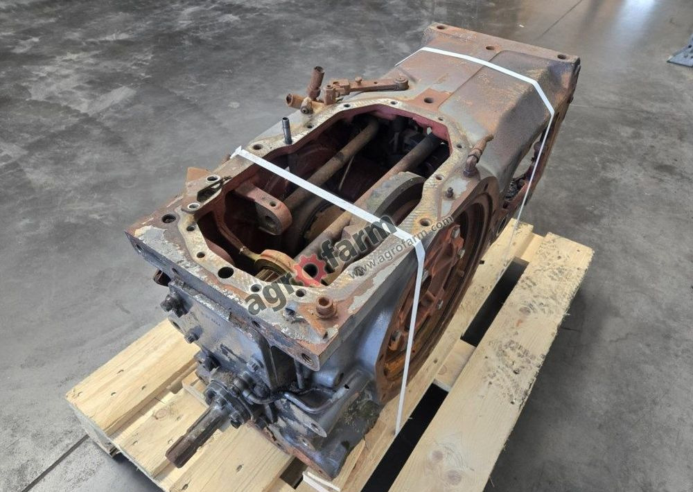 Tylny most Renault Ares 556 RZ 851B6 - Caixa de velocidade: foto 2 Tylny most Renault Ares 556 RZ 851B6 - Caixa de velocidade: foto 2