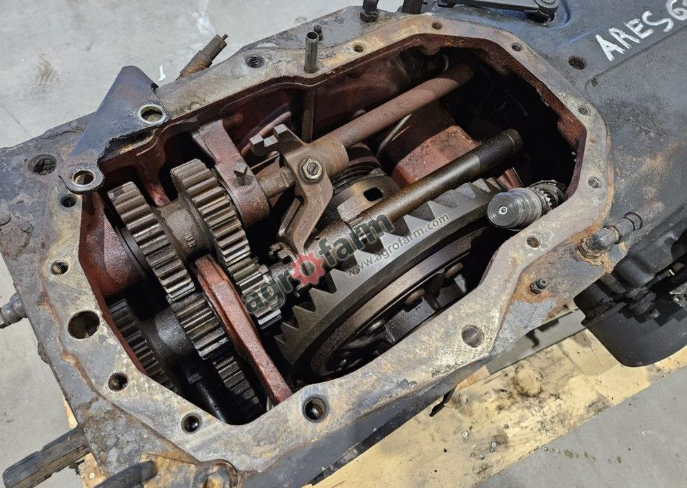 Tylny most Renault Ares 616 851B6 - Caixa de velocidade: foto 2 Tylny most Renault Ares 616 851B6 - Caixa de velocidade: foto 2