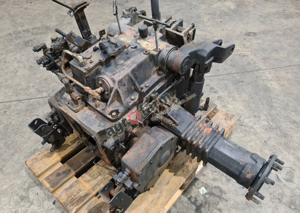 Tylny most Renault Ceres 85 - Caixa de velocidade: foto 1 Tylny most Renault Ceres 85 - Caixa de velocidade: foto 1