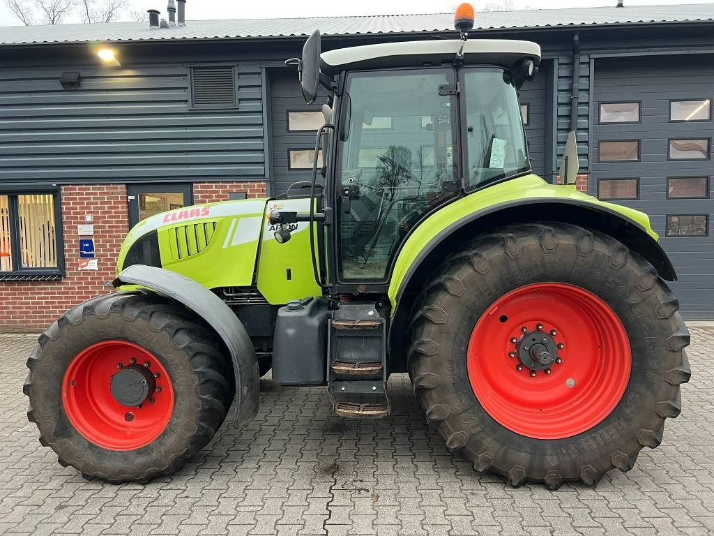 Claas Arion 630 Cebis - Trator: foto 2 Claas Arion 630 Cebis - Trator: foto 2