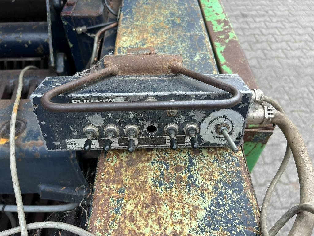 Autocarregadora Deutz-fahr K6.47 opraapwagen: foto 9