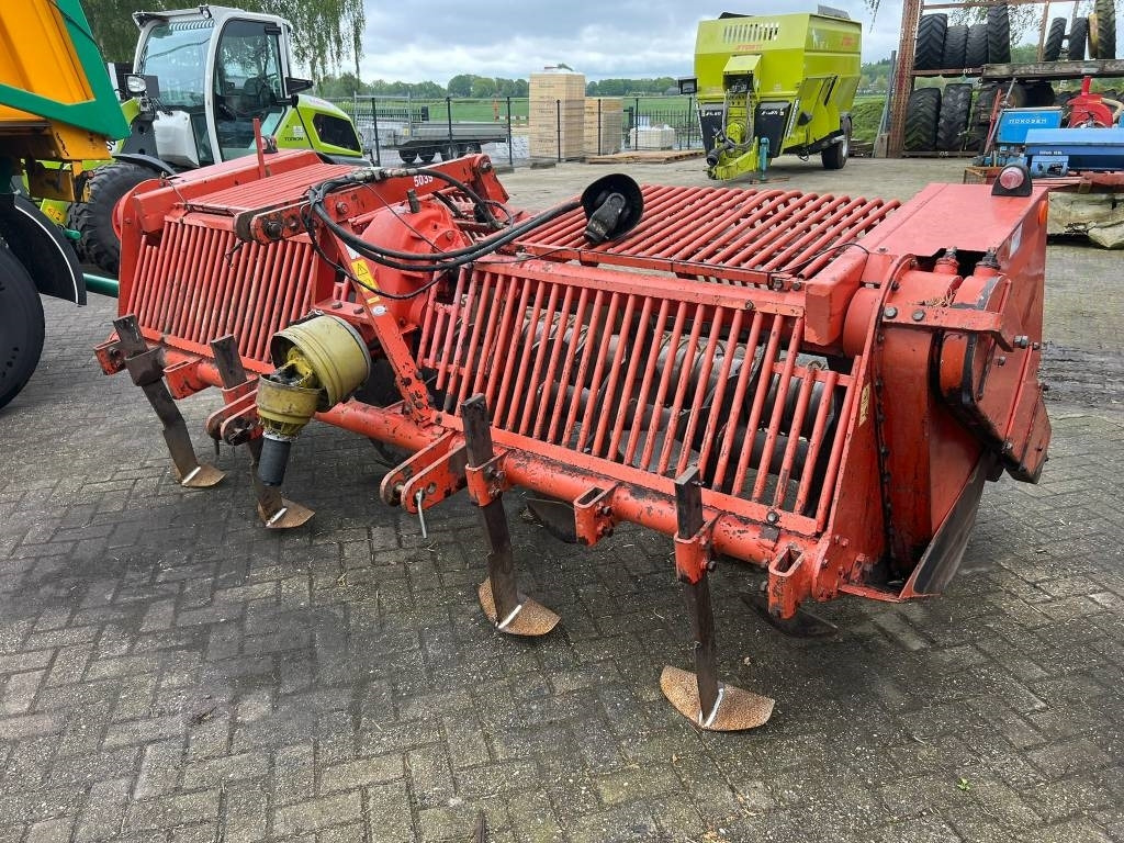 Farmax LRP 310 LFDH roterende spitmachine - Maquina para lavrar a terra: foto 1 Farmax LRP 310 LFDH roterende spitmachine - Maquina para lavrar a terra: foto 1
