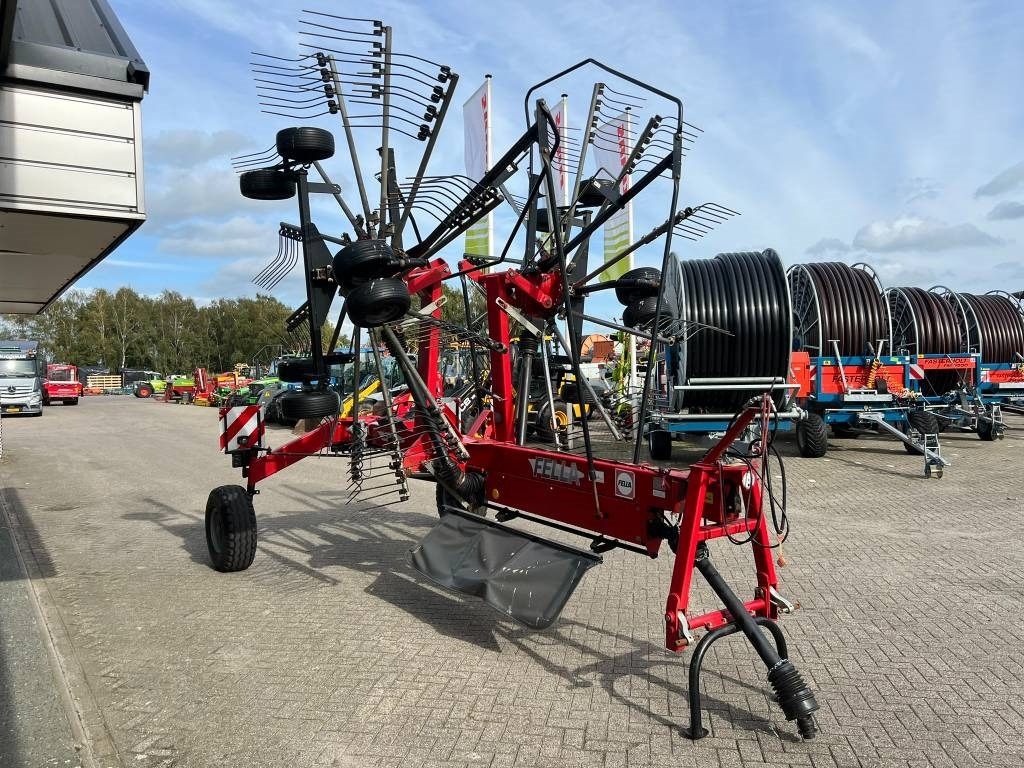 Fella TS 880 - Ancinho enleirador: foto 4 Fella TS 880 - Ancinho enleirador: foto 4