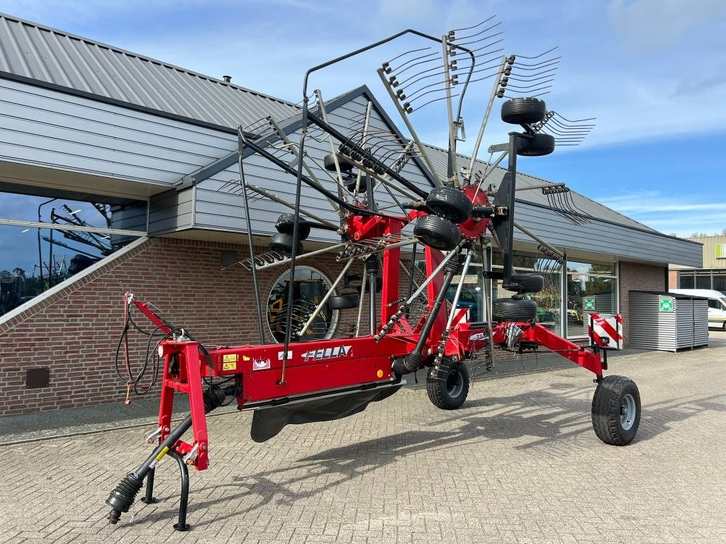 Fella TS 880 - Ancinho enleirador: foto 1 Fella TS 880 - Ancinho enleirador: foto 1