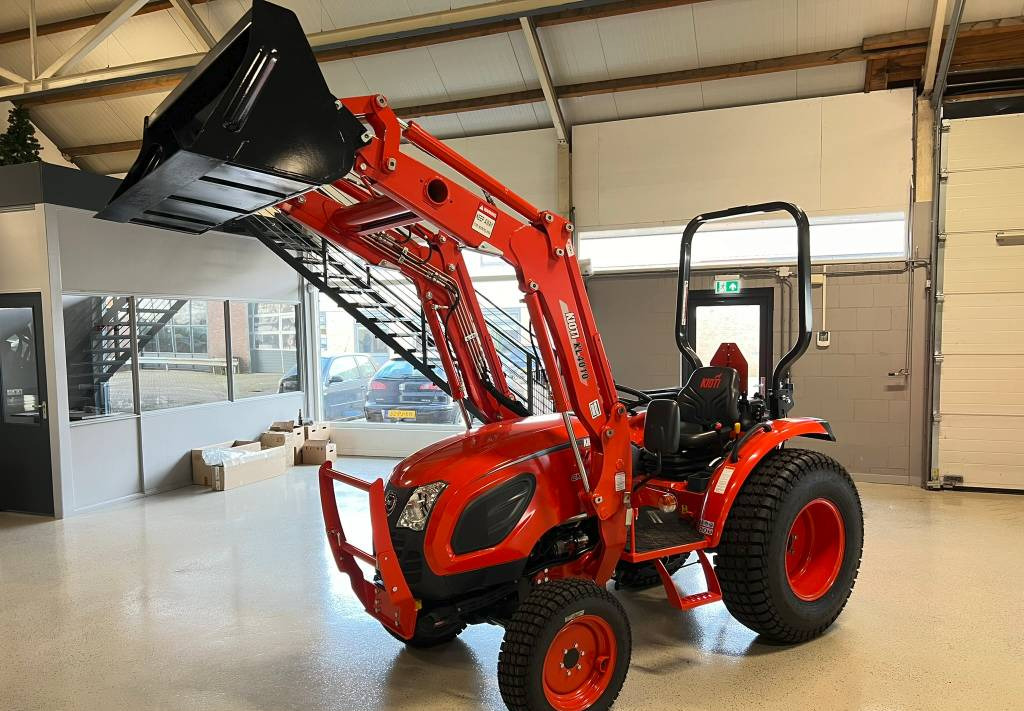 Trator municipal Kioti CK 4030 H Compact trekker: foto 1