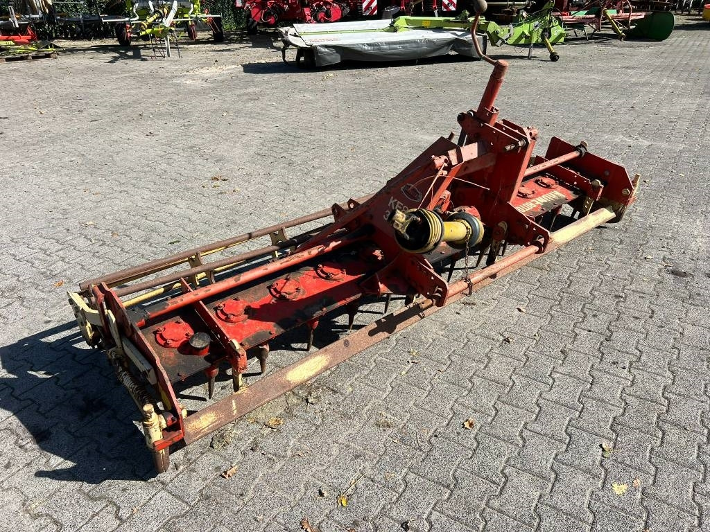Krone KE85/3000 - Fresa agrícola: foto 3 Krone KE85/3000 - Fresa agrícola: foto 3