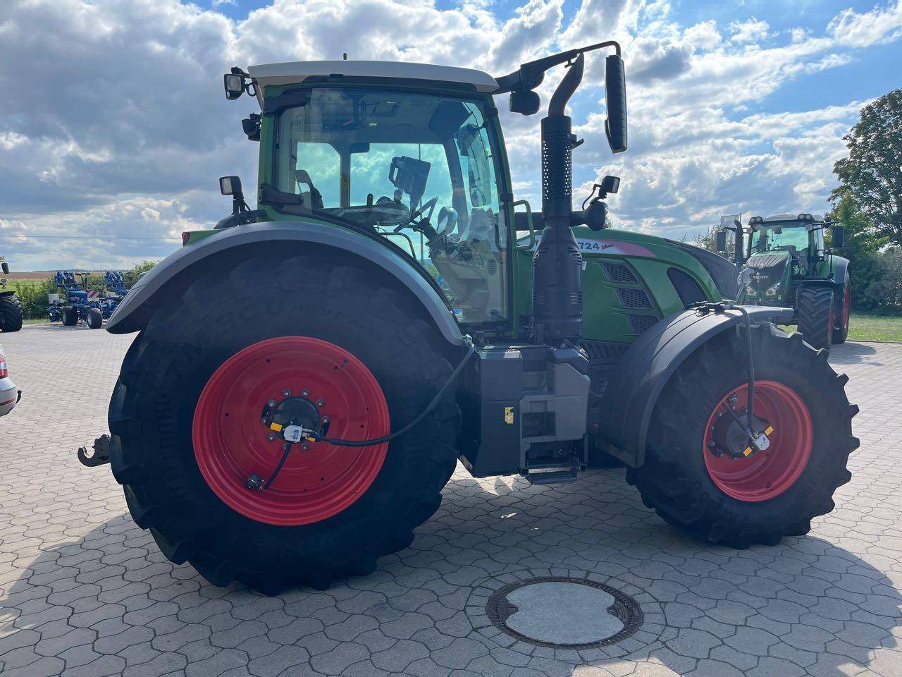 Fendt 724 Vario S4 ProfiPlus - Trator: foto 4 Fendt 724 Vario S4 ProfiPlus - Trator: foto 4