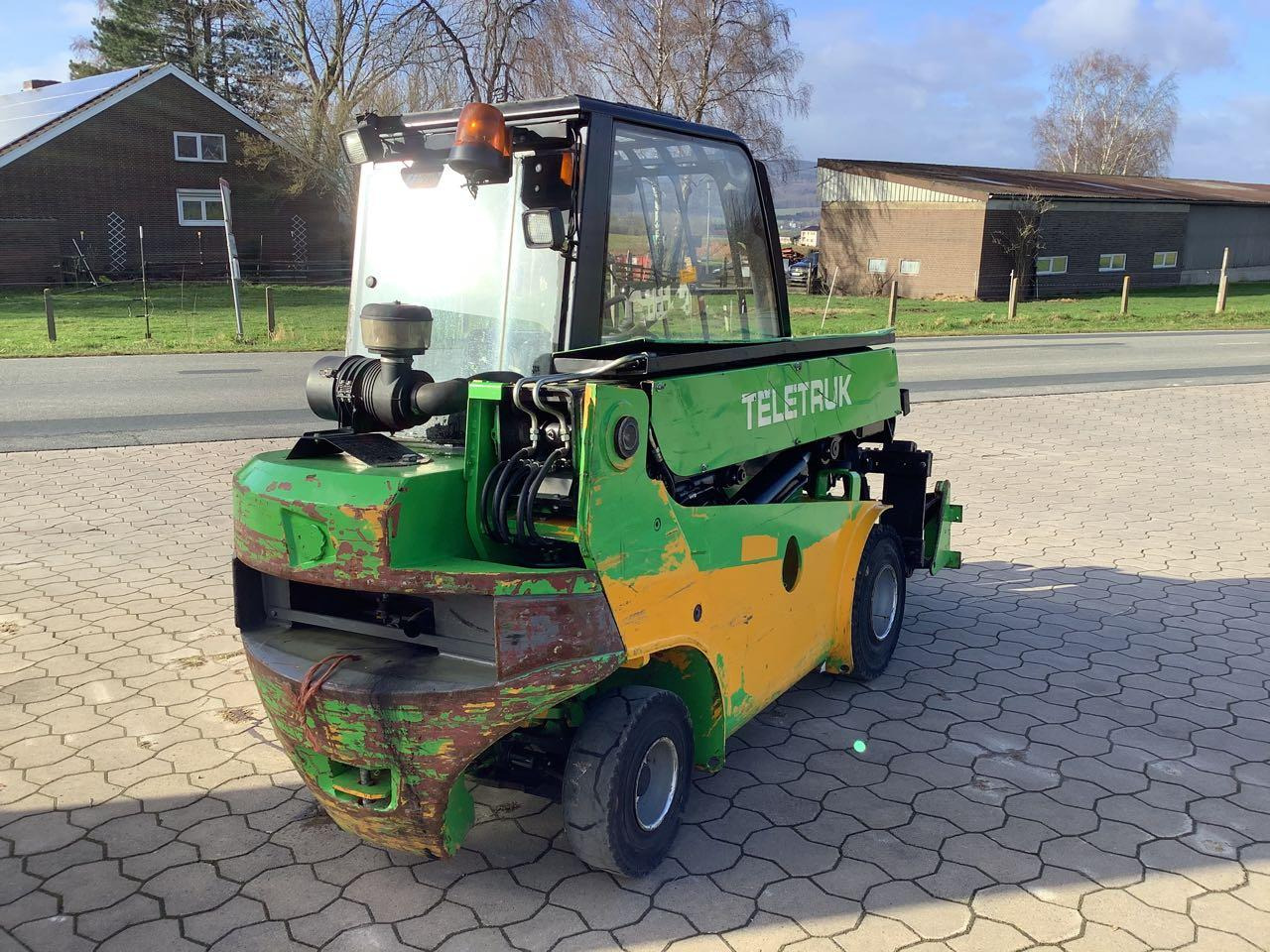 JCB Teletruk TLT 30 D - Empilhador telescópico: foto 3 JCB Teletruk TLT 30 D - Empilhador telescópico: foto 3