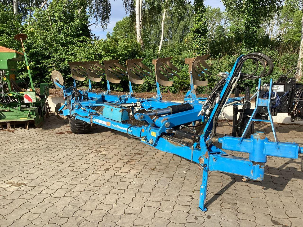 Lemken Diamant 11 V 5+1 L100 - Arado: foto 1 Lemken Diamant 11 V 5+1 L100 - Arado: foto 1