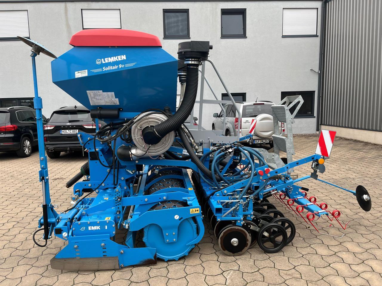 Lemken Zirkon 12 / Solitär 9-300 - Semeadora combinada: foto 5 Lemken Zirkon 12 / Solitär 9-300 - Semeadora combinada: foto 5