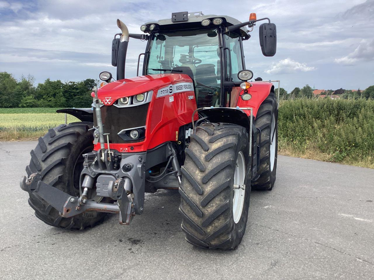 Massey Ferguson 7719 Exclusive Dyna VT - Trator: foto 1 Massey Ferguson 7719 Exclusive Dyna VT - Trator: foto 1