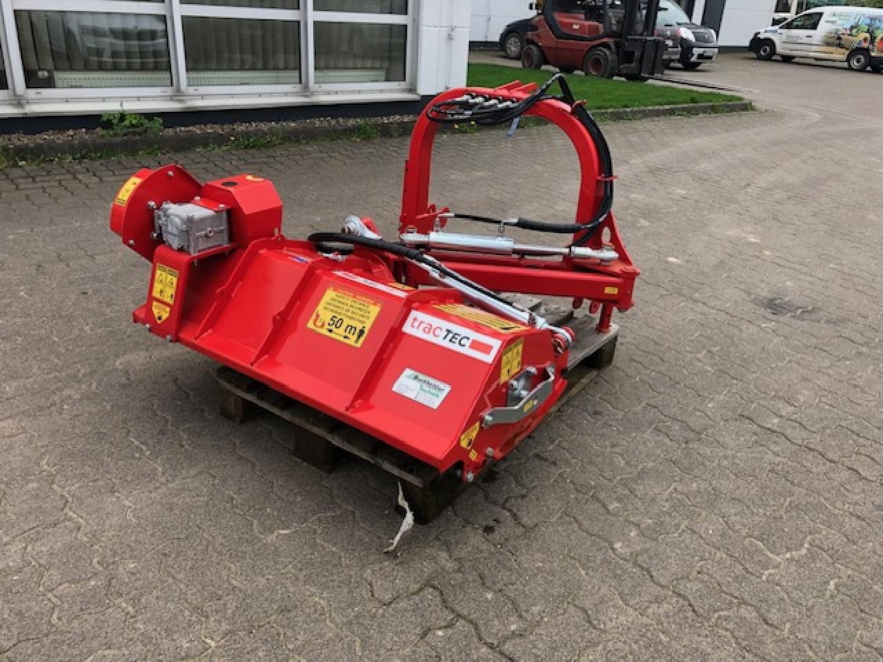 Tractec 17.106 Seitenmulcher - Triturador de martelos: foto 3 Tractec 17.106 Seitenmulcher - Triturador de martelos: foto 3