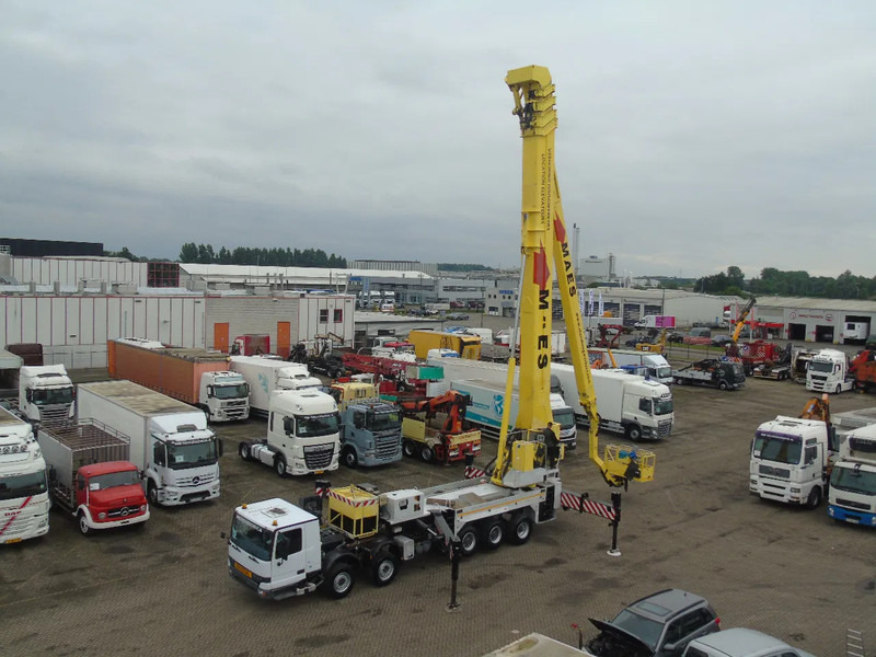Mercedes-Benz Actros 4148 + 84 meters + 10x4 - Camião: foto 4 Mercedes-Benz Actros 4148 + 84 meters + 10x4 - Camião: foto 4
