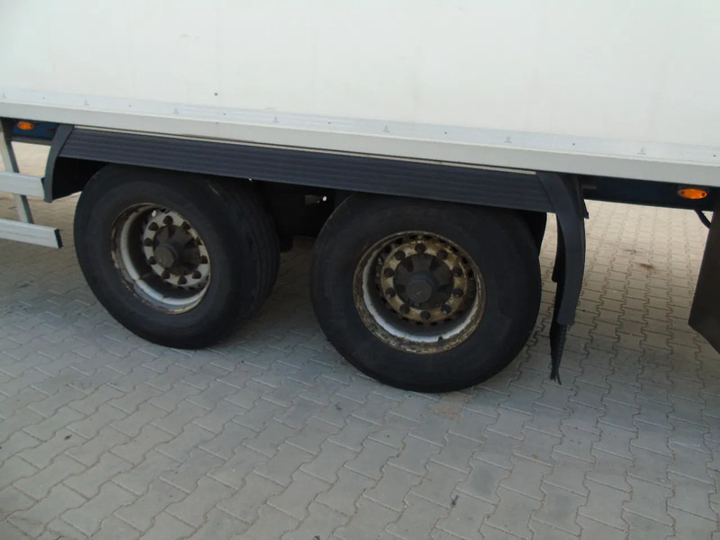 Chereau + rollers + 2x AXLE - Semi-reboque furgão: foto 4 Chereau + rollers + 2x AXLE - Semi-reboque furgão: foto 4