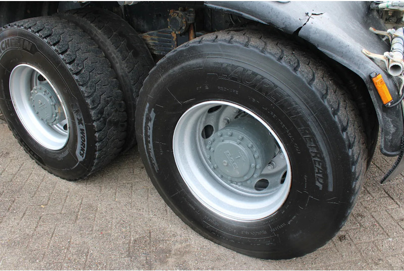 Camião polibenne DAF CF 510 + 8X4 + HOOK 26TON + PERFCET CONDITION + 2X IN STOCK: foto 17