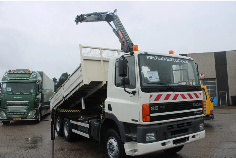 DAF Kipper 6x4 + SPRING + EURO 1 + no CRANE + Manuel + BE apk 09-2024 - Camião basculante: foto 3 DAF Kipper 6x4 + SPRING + EURO 1 + no CRANE + Manuel + BE apk 09-2024 - Camião basculante: foto 3