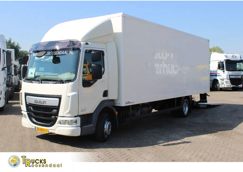 DAF LF 180 + Euro 6 + Dhollandia Lift + 12t - Camião furgão: foto 1 DAF LF 180 + Euro 6 + Dhollandia Lift + 12t - Camião furgão: foto 1