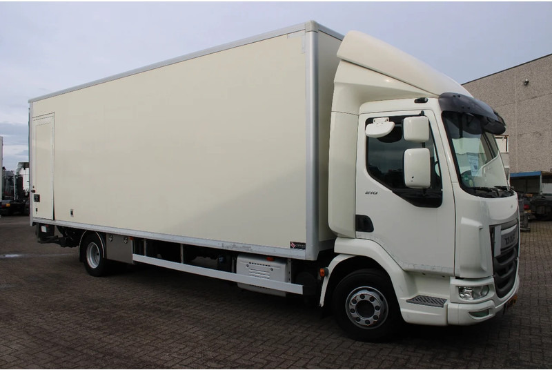DAF LF 210 + EURO 6 + 12t - Camião furgão: foto 3 DAF LF 210 + EURO 6 + 12t - Camião furgão: foto 3