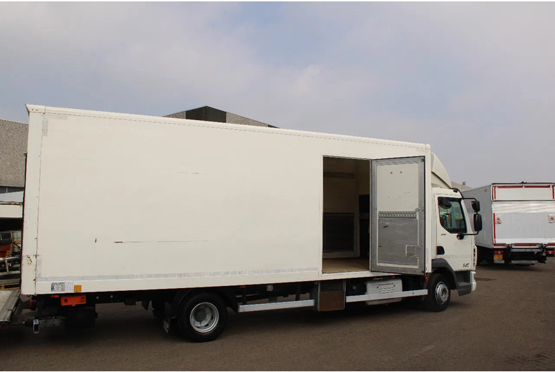 DAF LF 210 + EURO 6 + LIFT - Camião furgão: foto 4 DAF LF 210 + EURO 6 + LIFT - Camião furgão: foto 4