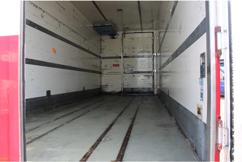 DAF XF 440 + frigo block + EURO 6 combi + LIFT + RETARDER + 2.73 HEIGHT!! - Camião frigorífico: foto 5 DAF XF 440 + frigo block + EURO 6 combi + LIFT + RETARDER + 2.73 HEIGHT!! - Camião frigorífico: foto 5
