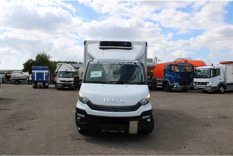 Iveco Daily 35S18 + carrier + electric + 3P - Carrinha frigorífica: foto 5 Iveco Daily 35S18 + carrier + electric + 3P - Carrinha frigorífica: foto 5