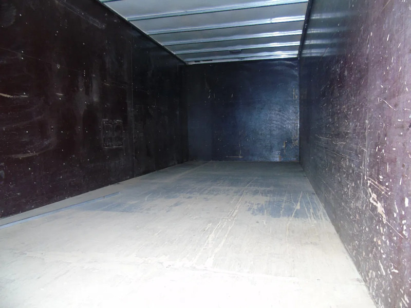 Iveco Eurocargo 120E22 + EURO 5 + 5.80 METER BOX - Camião furgão: foto 5 Iveco Eurocargo 120E22 + EURO 5 + 5.80 METER BOX - Camião furgão: foto 5