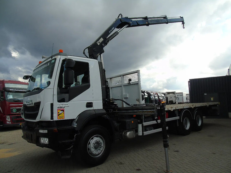Iveco Eurotrakker 360 EEV + HIAB 144B- 2 + 6X4 + REMOTE + SPRING/BIG AXLE + EURO 5 - Camião grua: foto 2 Iveco Eurotrakker 360 EEV + HIAB 144B- 2 + 6X4 + REMOTE + SPRING/BIG AXLE + EURO 5 - Camião grua: foto 2