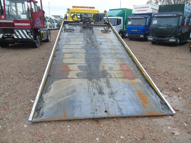 MAN TGL 8.180 + winch + MANUAL + EURO 5 + system working + platform 6 meter - Camião transporte de veículos: foto 4 MAN TGL 8.180 + winch + MANUAL + EURO 5 + system working + platform 6 meter - Camião transporte de veículos: foto 4