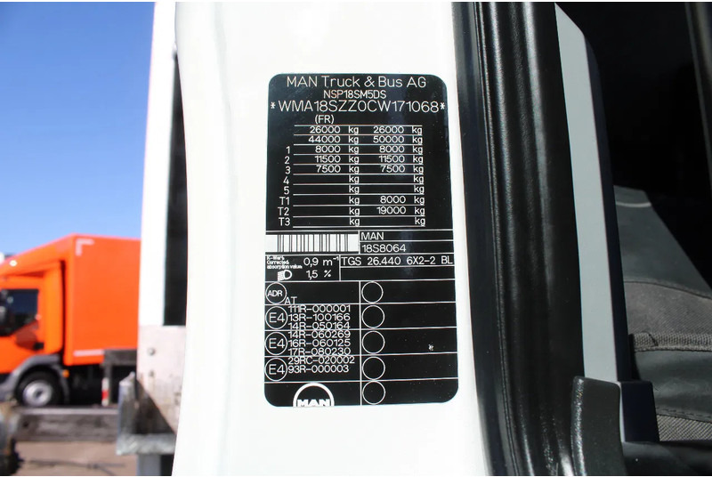 Camião grua MAN TGS 26.440 + HMF 22T/M + remote + 6x2 steering + EURO 5: foto 11