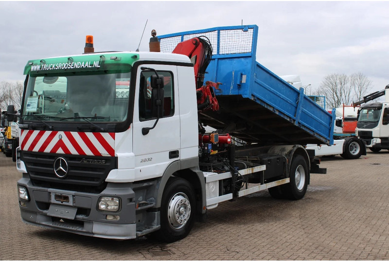 Mercedes-Benz Actros 2032 + HMF 1460 + Tipper + Steel Steel - Camião basculante: foto 5 Mercedes-Benz Actros 2032 + HMF 1460 + Tipper + Steel Steel - Camião basculante: foto 5