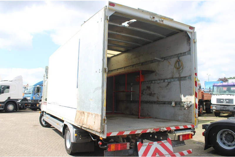 Mercedes-Benz Atego 1218 + EURO 5 + manual - Camião furgão: foto 3 Mercedes-Benz Atego 1218 + EURO 5 + manual - Camião furgão: foto 3
