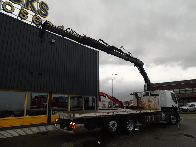 Renault Premium 380 DXI + HIAB 166 + 6x2 + EURO 5 - Camião grua: foto 3 Renault Premium 380 DXI + HIAB 166 + 6x2 + EURO 5 - Camião grua: foto 3