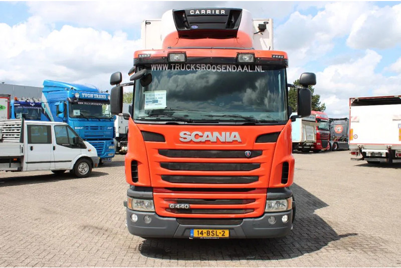 Scania G 440 + 6x2 + carrier + euro 5 + lift - Camião frigorífico: foto 3 Scania G 440 + 6x2 + carrier + euro 5 + lift - Camião frigorífico: foto 3