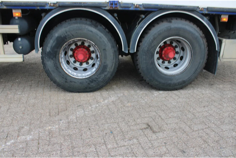 Scania G440 hiab 166-4 hipro + 6x4 + manual + remote - Camião grua: foto 5 Scania G440 hiab 166-4 hipro + 6x4 + manual + remote - Camião grua: foto 5